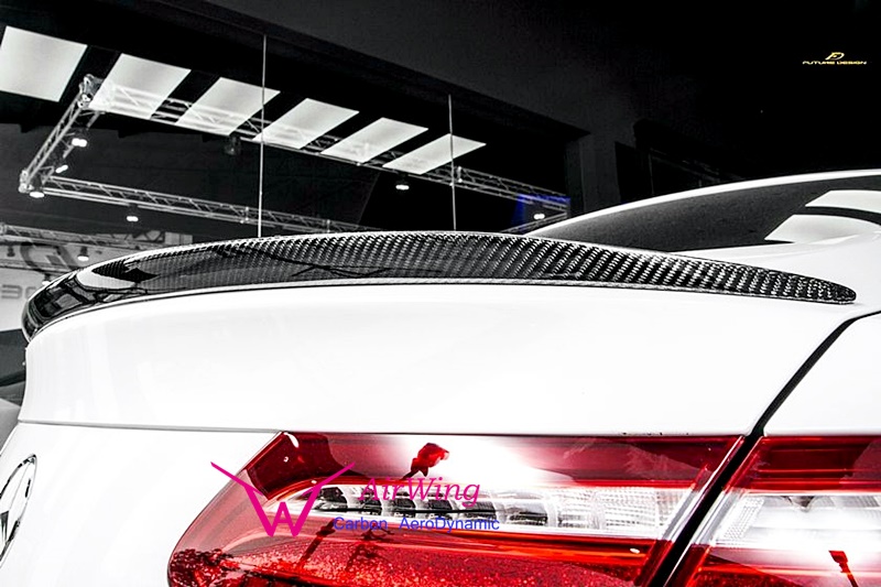 W238 – AMG style Carbon Trunk Spoiler 05